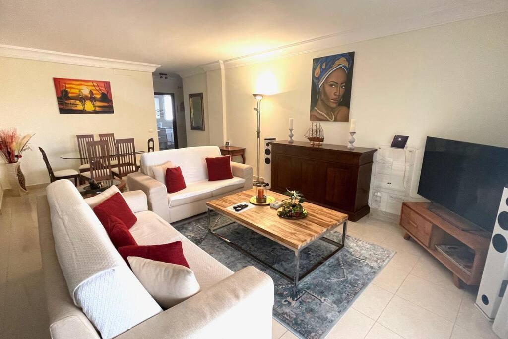Luxurioese Duplex Ferienwohnung In Sehr Ruhiger Wohnanlage Mit Meerblick Palm-mar Eksteriør bilde